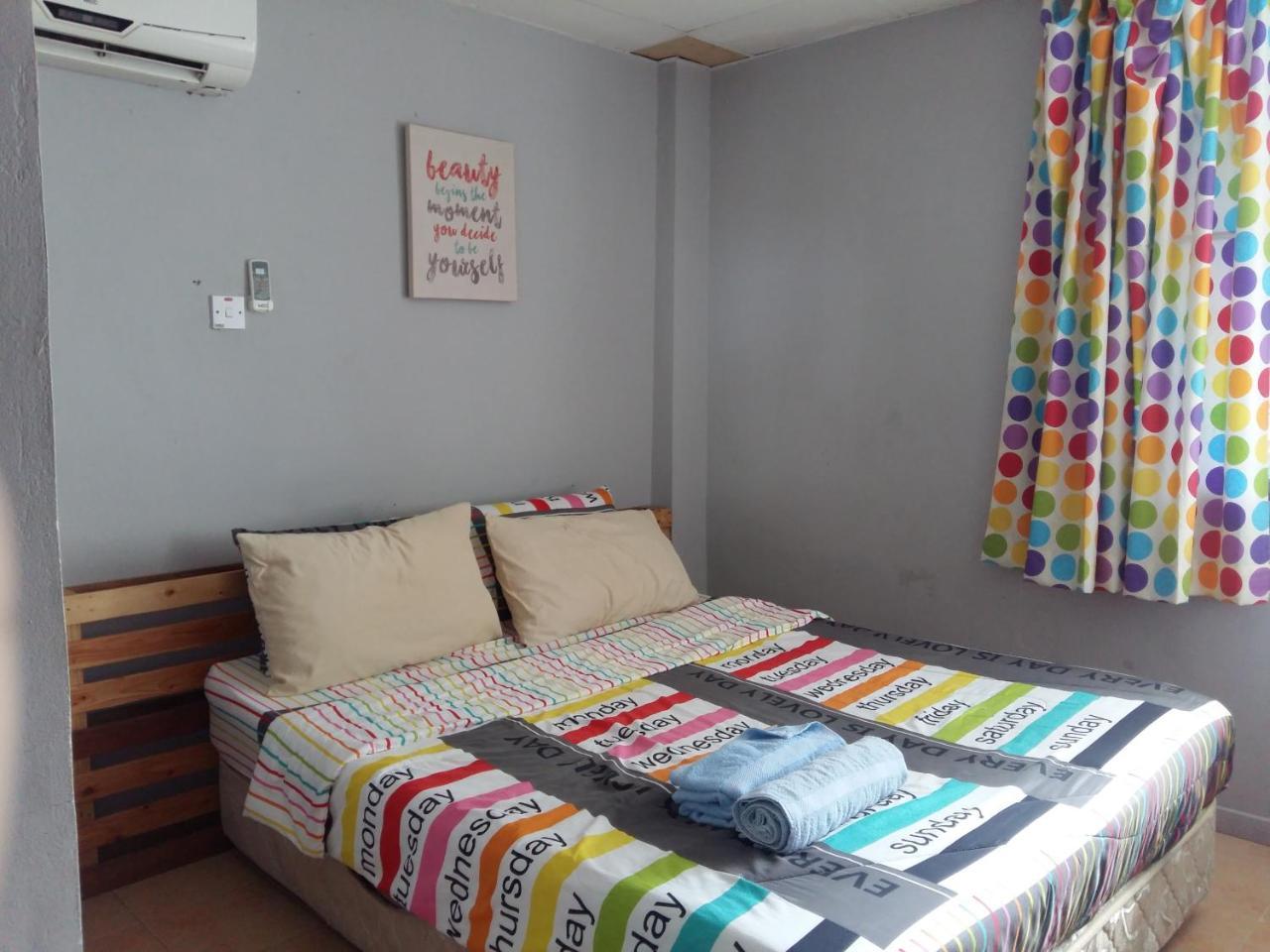 Ranau Backpackers Hostel Esterno foto